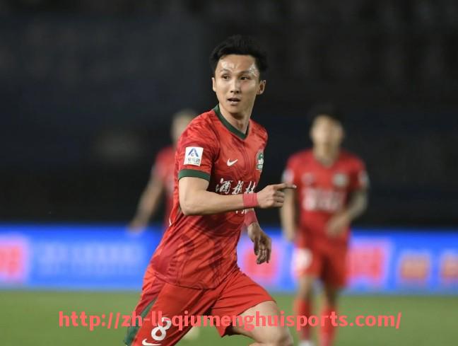 球盟会官网-篮球运动员在高原地区比赛时的体能适应机制是否需特殊准备